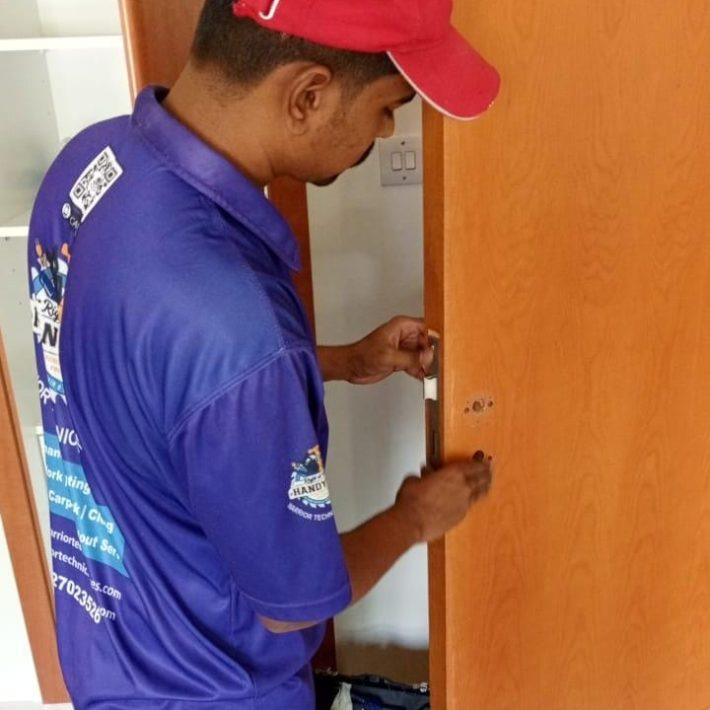 plumbing service in dubai